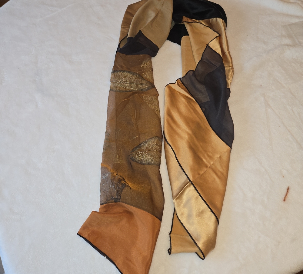 Elegant Gold and Black Scarf